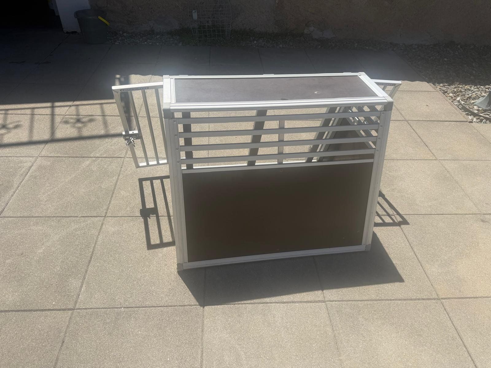 Gabbie, trasporto & Sicurezza: Hundebox Aluminium gute Zustand – Usato da Holderbank SO venduto da mon_dhy5 3