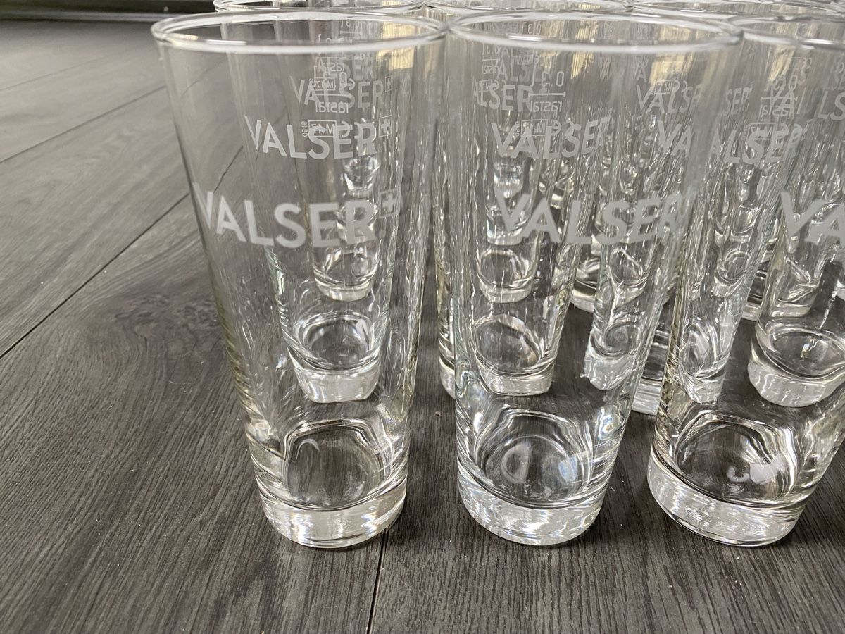 Bicchieri: 42 Gläser von Valser 3dl – Usato da Hägglingen venduto da Karin0802 3