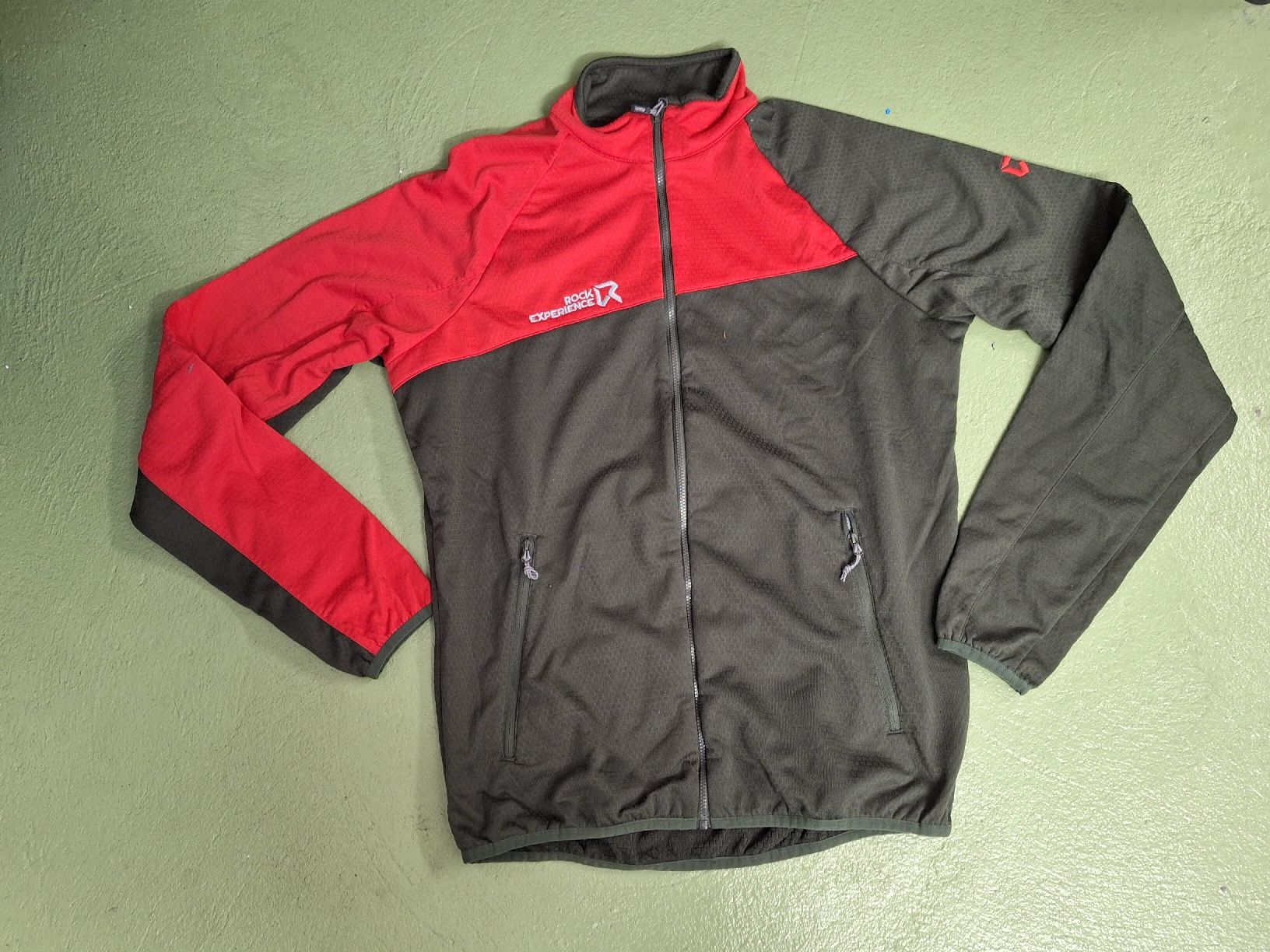 Vestes: Sport Jacke – D'occasion à Niederglatt ZH par Bobsli