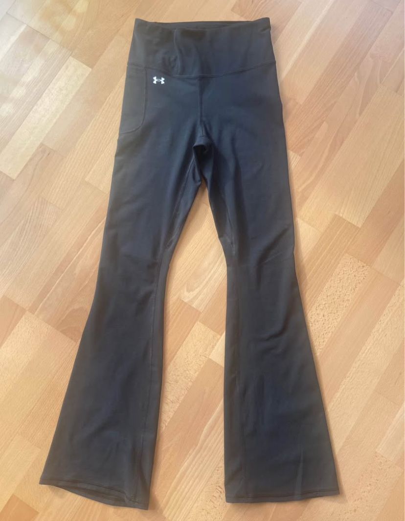 Under Armour Hosen: Under Armour Motion Flate Pant Grösse M (entspricht eher S!) – Neu (gemäss Beschreibung) aus Mollis von sch_7b5z 1