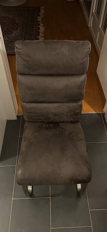Chaises: Stuhl braun – D'occasion à St. Gallen par oet_8zxj