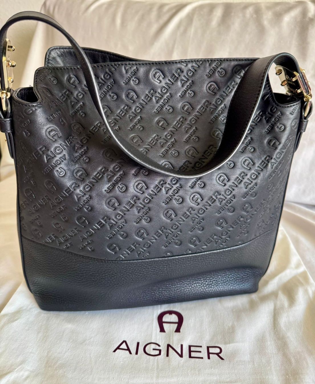 Aigner Borse da donna: Aigner Ledertasche – Usato da Reinach BL venduto da Yugi-Cards 2