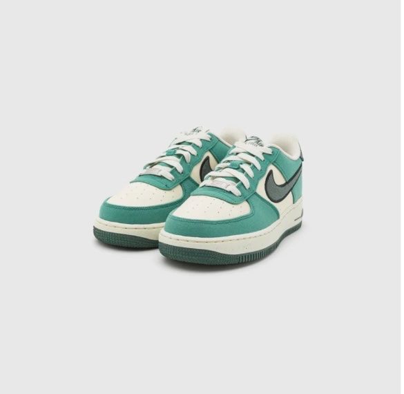 Nike Chaussures garçon: Nike Air Force 1 (GS) Gr. 38 NEU – Neuf avec emballage d'origine à Waltenschwil par hansnine 5