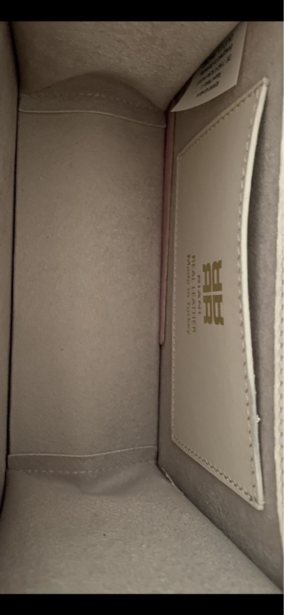 Borse da donna: Tasche Riani – Usato da Zürich venduto da wil_g8st 7