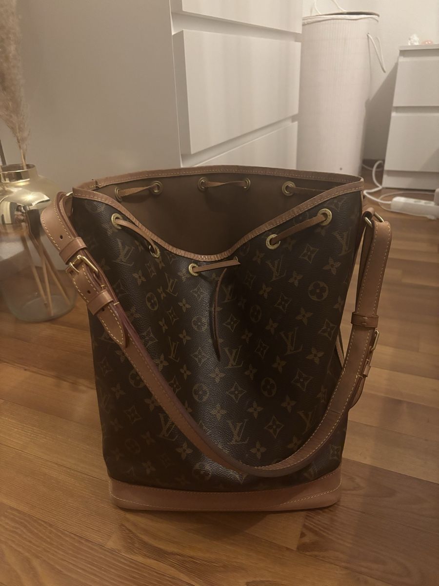 Louis Vuitton Sacs femmes: Louis Vuitton Tasche – D'occasion à Fehraltorf par Reto_990