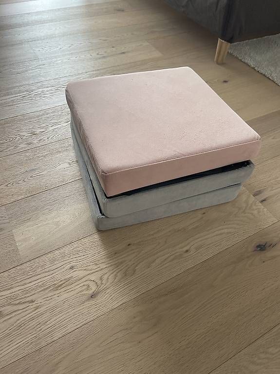 Hocker: Faltbare Stoffhocker mit Stauraum 38x38cm – Gebraucht aus Schindellegi von chribella 2