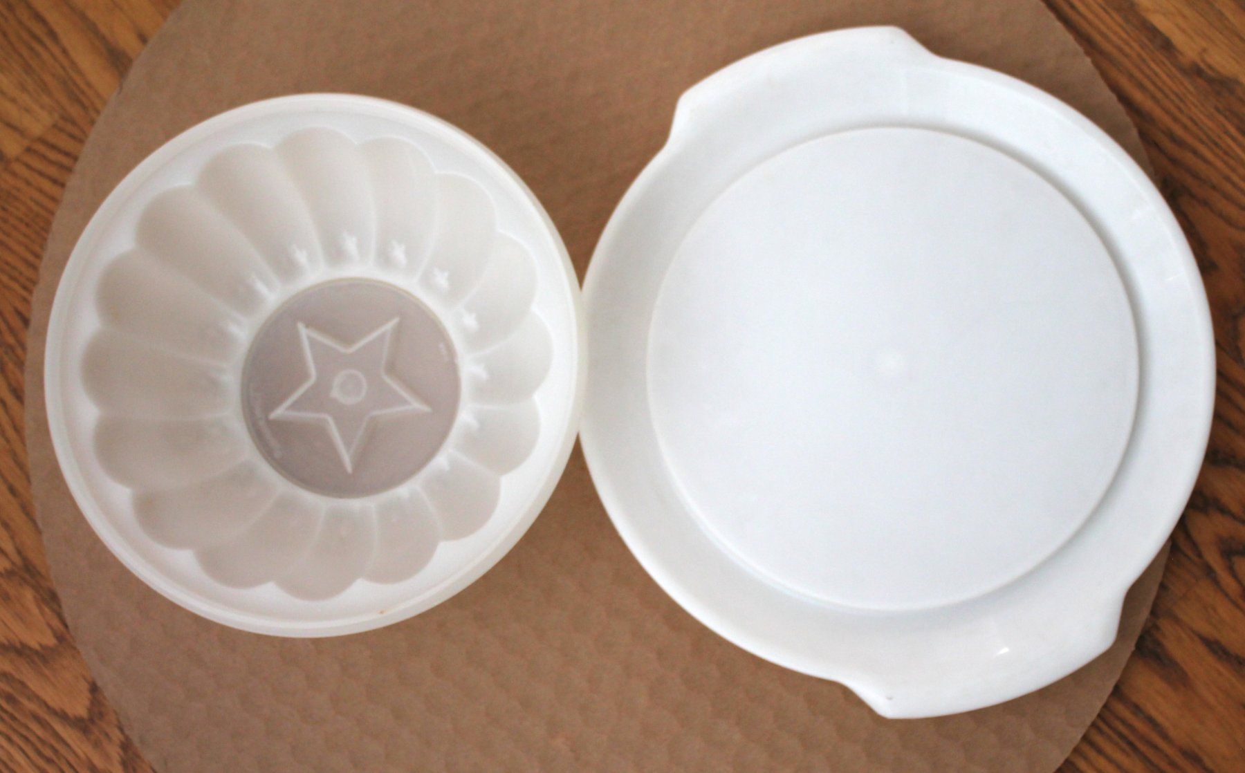 Tupperware Moules à gâteaux: Tupperware Stern mit Servierplatte, PUDDING-FLAN-FORM Gelee – Neuf (Voir description) à Hüttwilen par pinti55 1