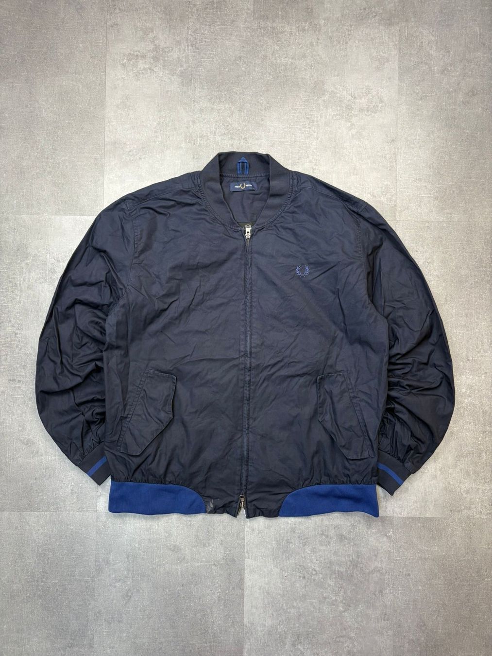 Fred Perry Giacche: Vintage Fred Perry Windbreaker - Grösse XL – Usato da Werdenberg venduto da hase.vintage