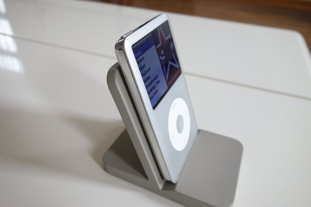 iPod classic 160GB Apple シルバー iPod classic 160GB シルバー 未