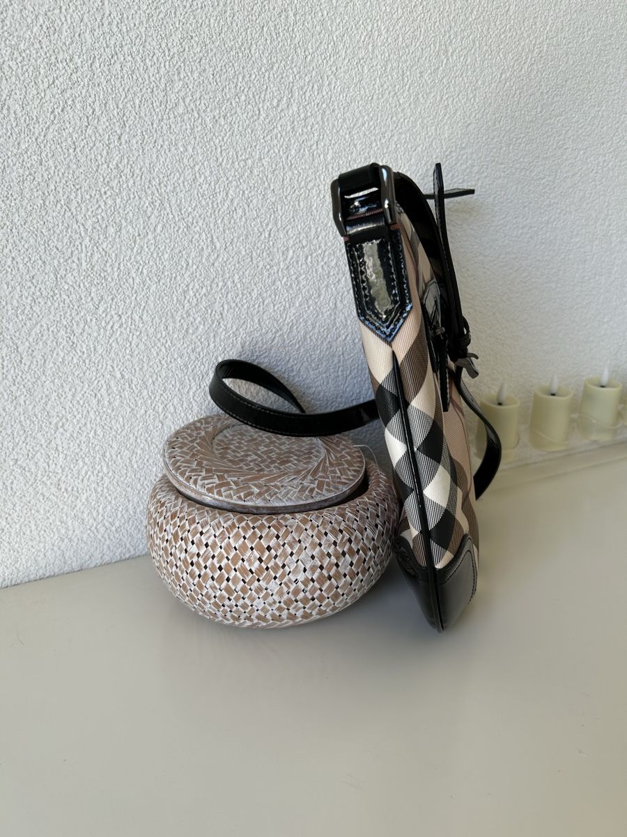 Borse da donna: Original Burberry Umhängetasche – Usato da Tägerschen venduto da Tommylee88 3