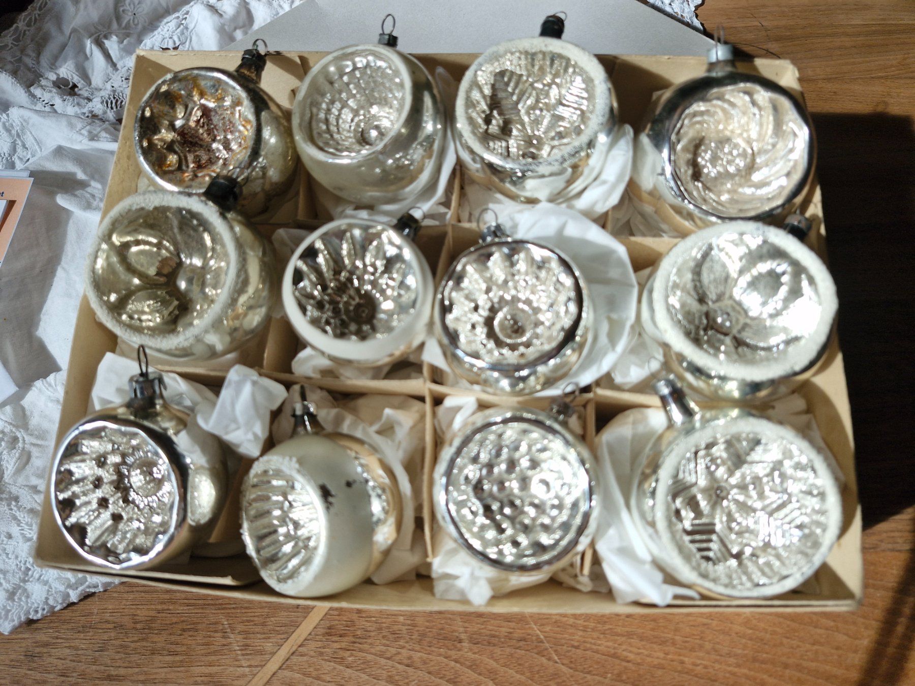 Toutes les décorations: antiker Christbaumschmuck – D'occasion à Guarda par rue_bpd7
