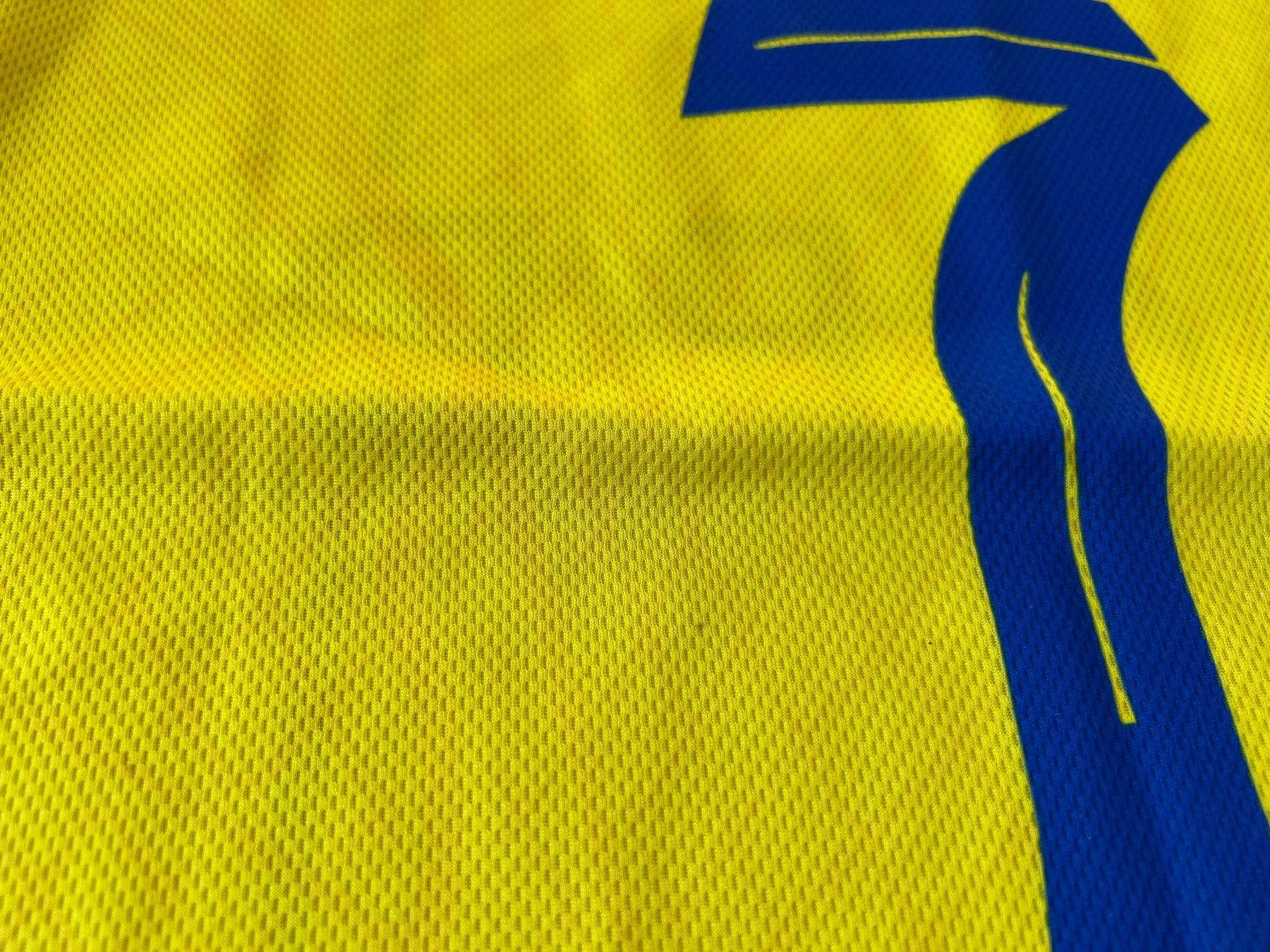 Trainer, Turnhosen & -trikots: Fußballtrikot – Gebraucht aus Walzenhausen von Cerna007 4