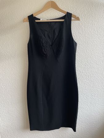 Robe noire Moschino - Élégance assurée!