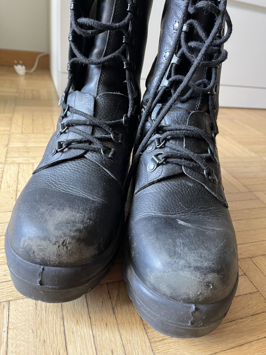 Schweizer Armee Scarpe da uomo: Schweizer Armee Militärstiefel Leder Gr. 280.  – Usato da Wohlen AG venduto da yev_q62x 2