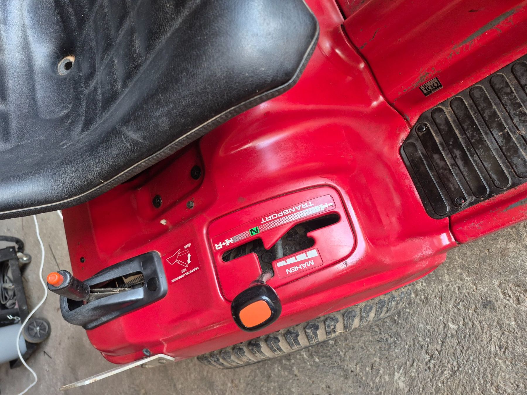 Honda Trattori: Honda H4514 mit Schneepflug – Usato da Zofingen venduto da Lerchbau99 2