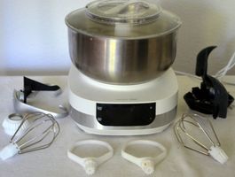 Betty Bossi Küchenmaschine / Robot de cuisine