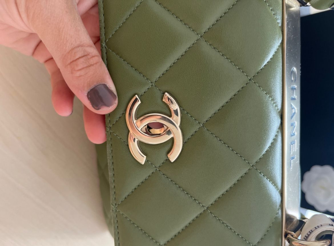 Chanel Taschen für Damen: Chanel Top Handle Flap Bag - Olive Green Quilted 53 – Gebraucht aus Gebenstorf von AA2015 5