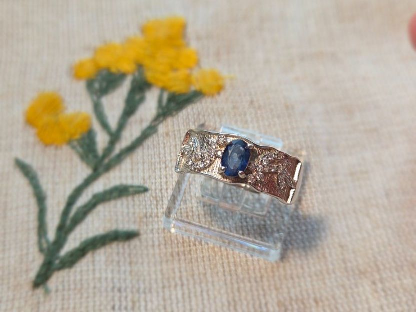 Anelli: NEW - S925 Sapphire Ring (Adjustable) – Nuovo (secondo la descrizione) da Zürich venduto da cin_wcf6