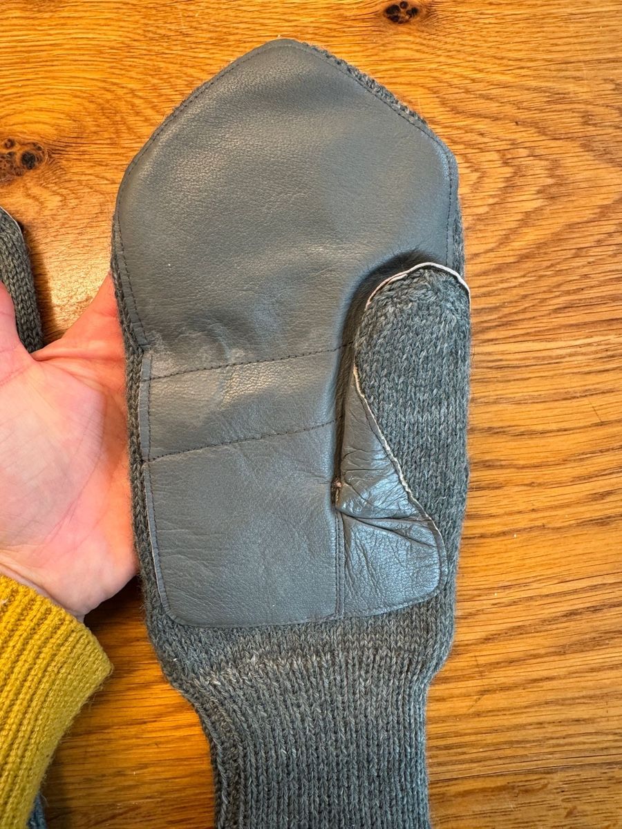 Schweizer Armee Altri accessori da uomo: Militär Handschuhe Fausthandschuhe – Usato da Niederbüren venduto da poschti 3