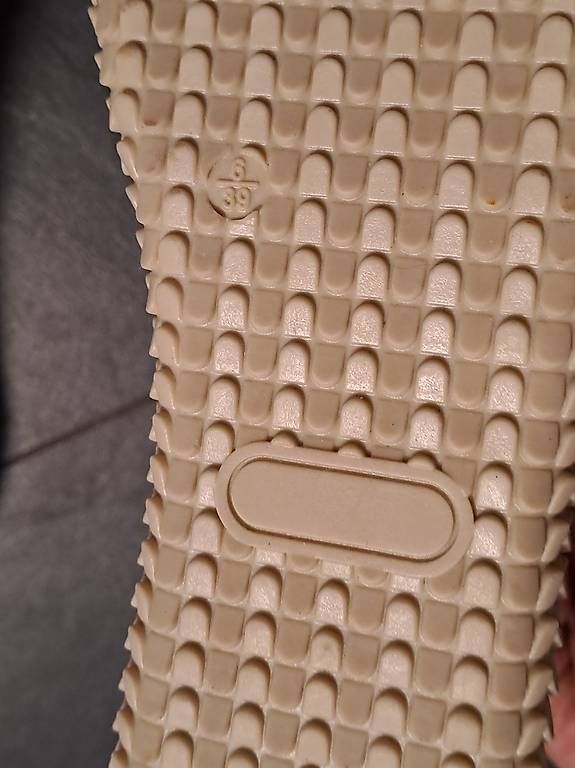 Scarpe da donna: Damenschuhe Gr. 39 neu – Usato da Liestal venduto da daspi01 2