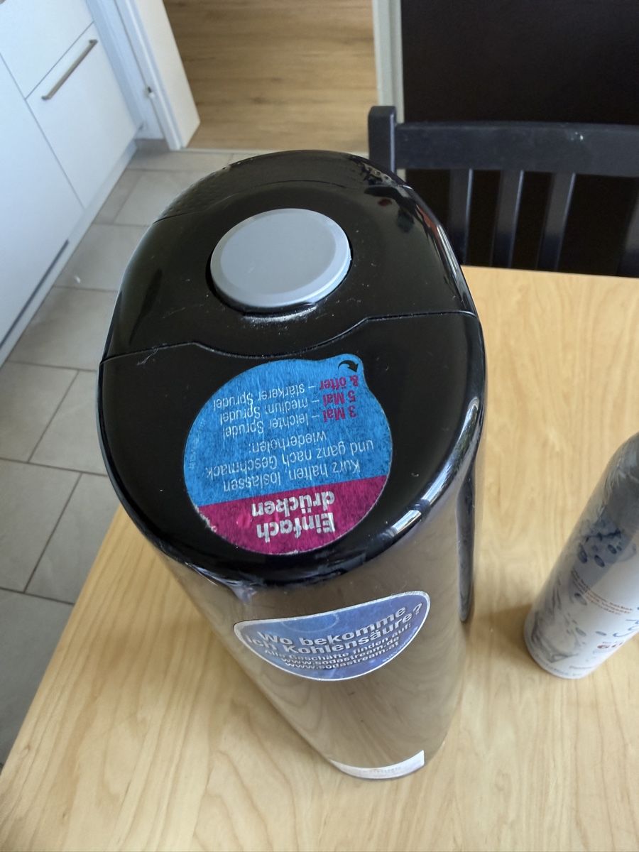 Sodastream Elettrodomestici da cucina: SodaStream Wassersprudler – Usato da Dübendorf venduto da Ilsaporedelviaggio 2