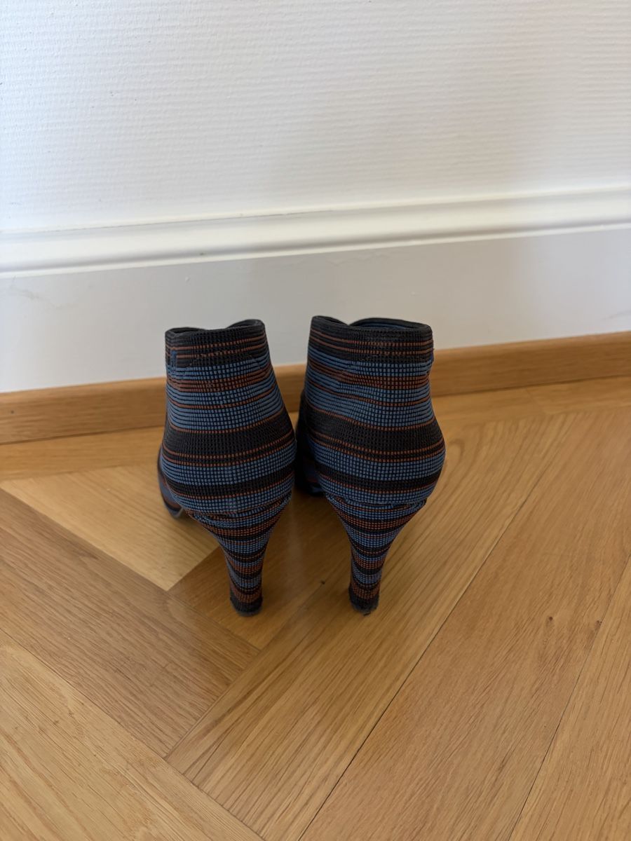 Damenschuhe: United nude Stiefeletten  – Gebraucht aus Basel von ew1_rp7f 3