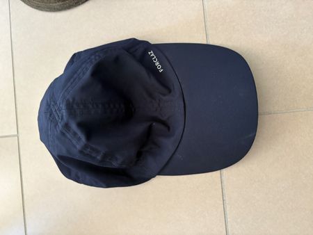 Cap