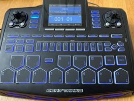 BEAT THANG DRUM MACHINE AND SYNTH