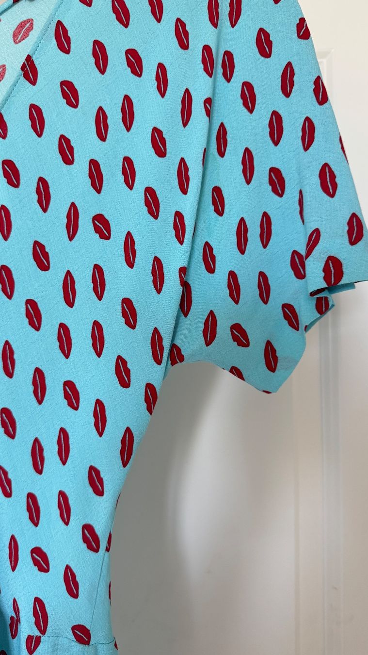Zara Vestiti: Joli robe turquoise motif bouches rouges – Usato da giffers venduto da sev_c9x9 3
