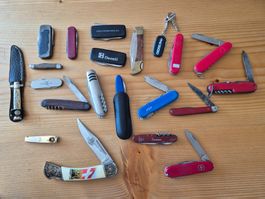Sackmesser gebraucht und teilweise defekt Zustand gem.Bilder