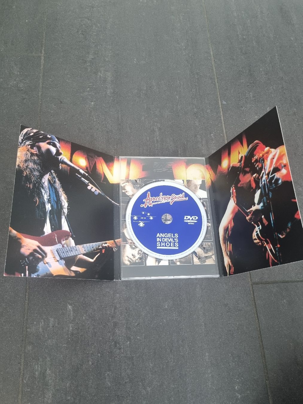 Tutti i DVDs: U2 DVD Tour Live – Usato da Roveredo GR venduto da Dav_77 4
