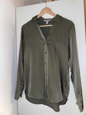 Bluse mit v ausschnitt elegant