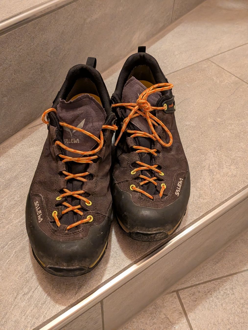 Salewa Chaussures hommes: Salewa Wanderschuh 44.5 – D'occasion à Maur par Menalda89 1
