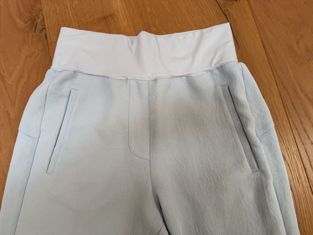 Pantaloni: Hose Ania Schierholt, hellblau, Grösse 34 – Usato da Lungern venduto da Blauhausfrau 2