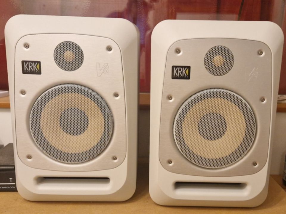 KRK Casse acustiche: KRK V8 Studio Monitore – Difettoso da Basel venduto da Ludwig37