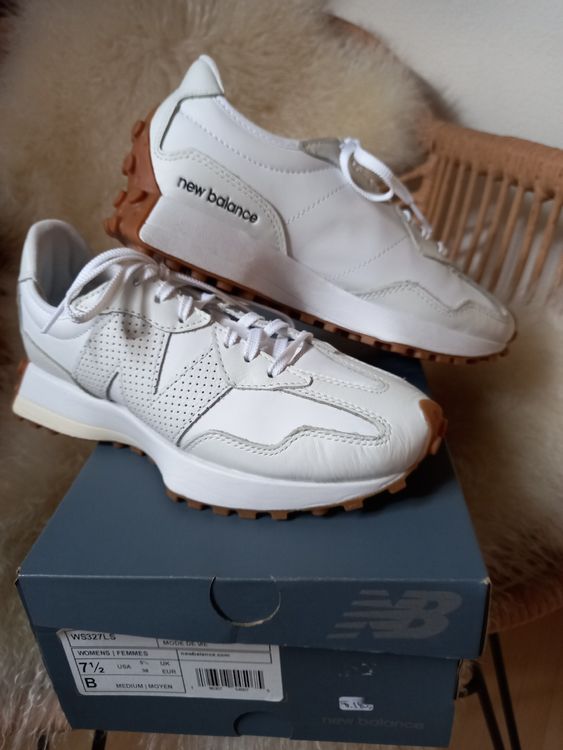 New Balance 327 (Neu und originalverpackt) in Wädenswil für CHF 82 ...