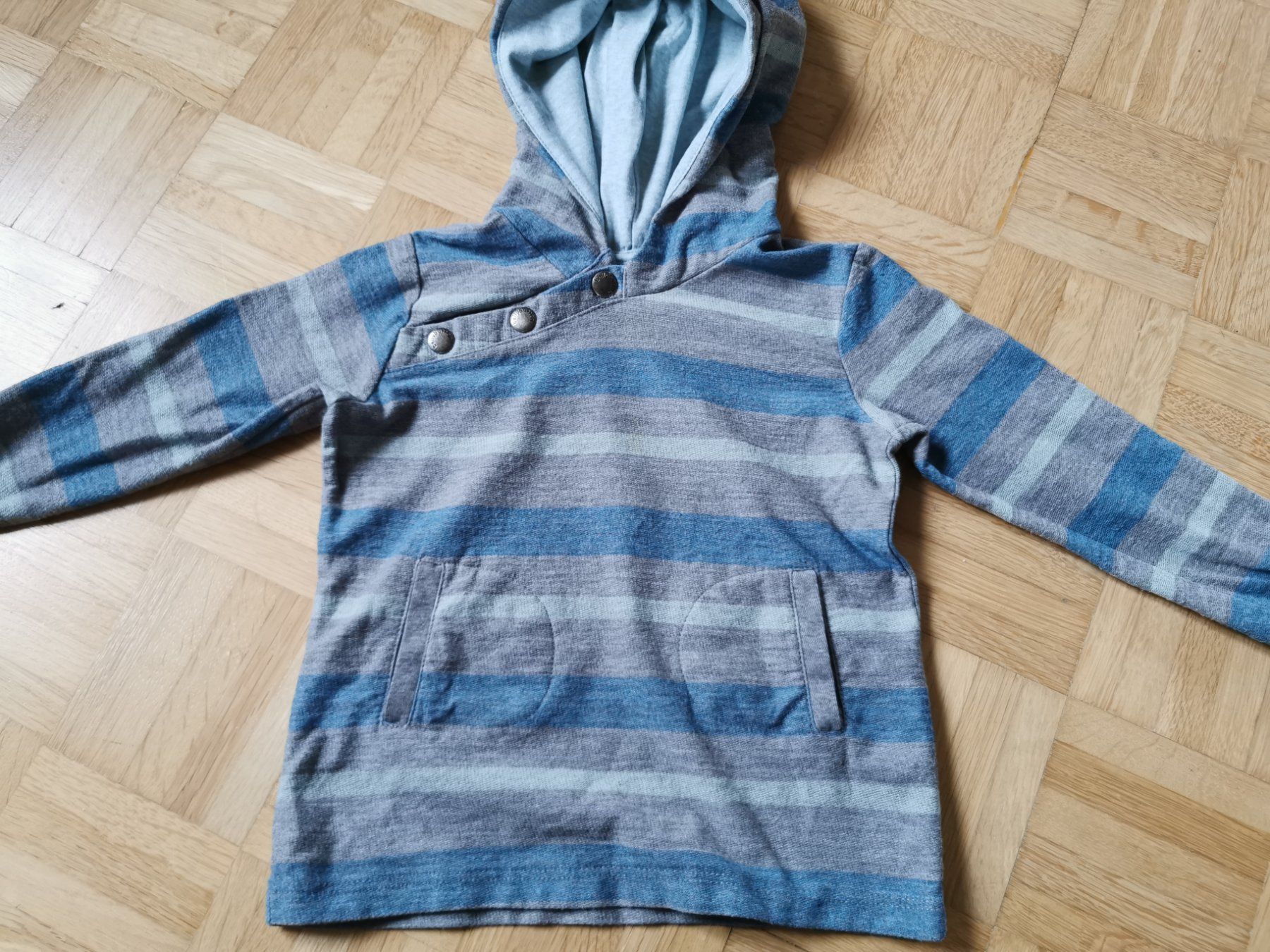 Maglioni & Felpe: Hoodie Bellybutton Gr. 92 – Usato da Stäfa venduto da flamingo_17