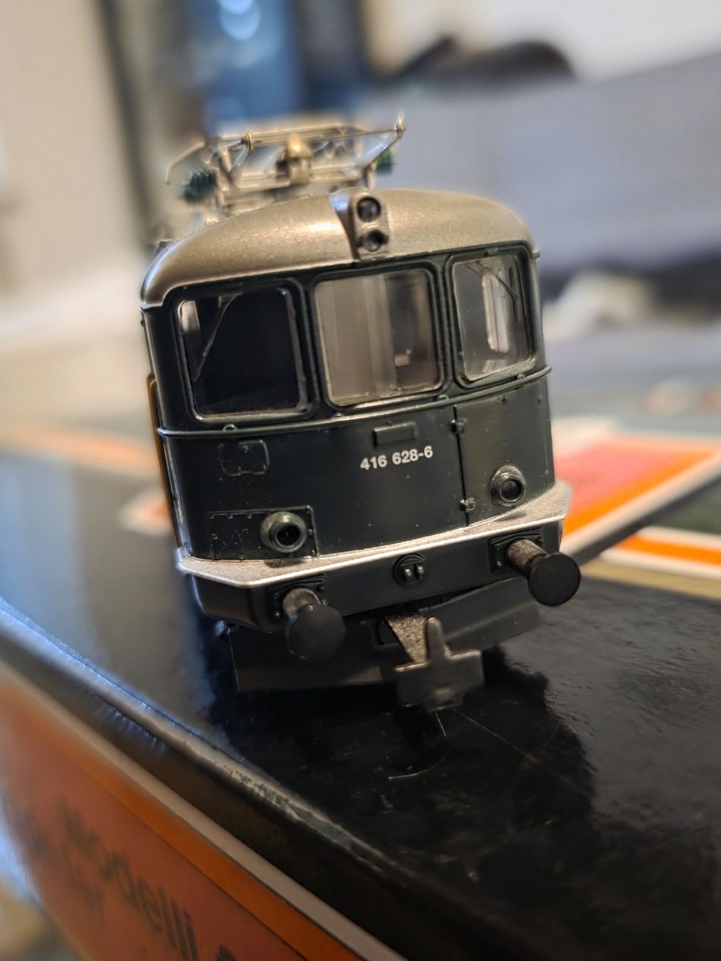 Hag Modellini di ferrovie: H0 HAG Re 4/4 MThB AC Digital – Usato da Müllheim Dorf venduto da Erdal12 2