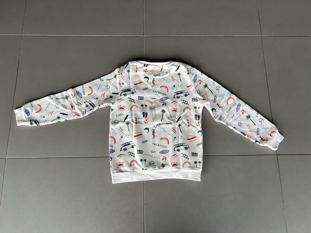 Pulls et sweat-shirts: Pull - 12 ans  – D'occasion à Ste-Croix par Caramel31 1