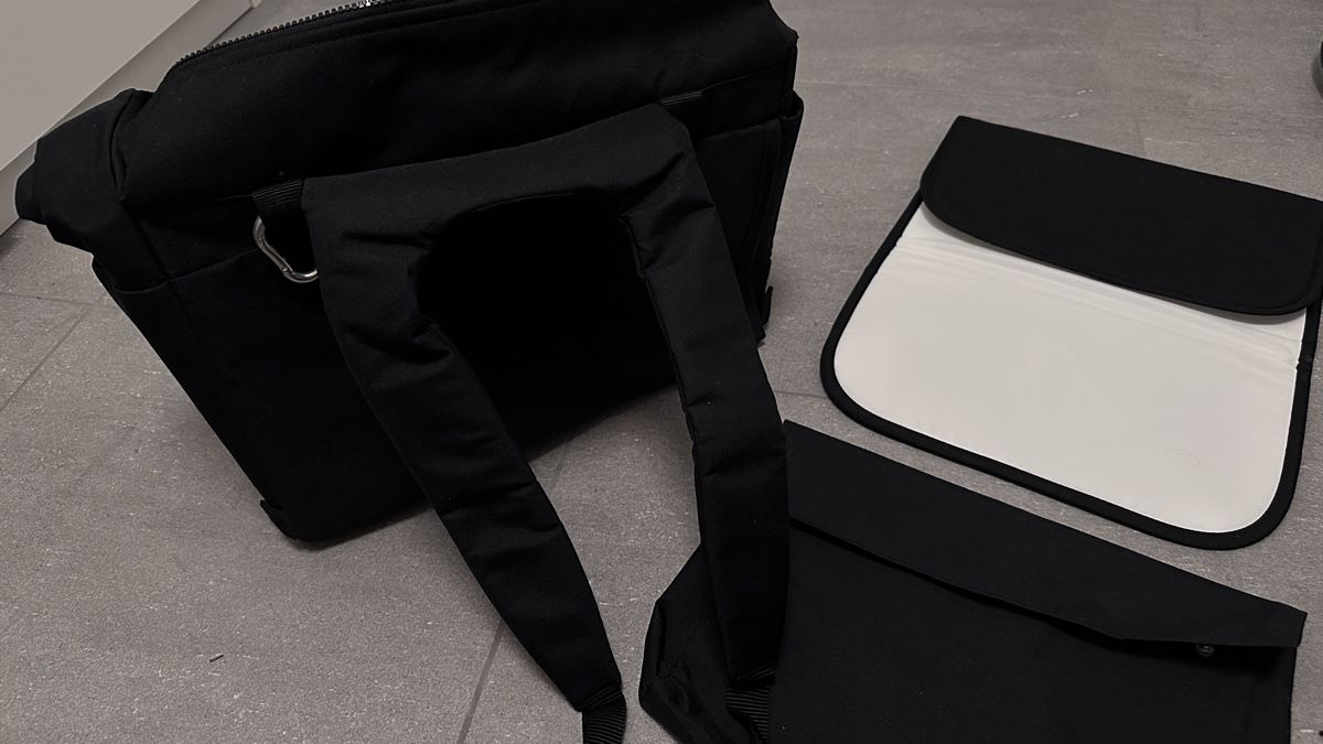 Stokke Borse: Stokke Wickeltasche/Rucksack schwarz – Nuovo (secondo la descrizione) da Pfungen venduto da nik_9wv9 1