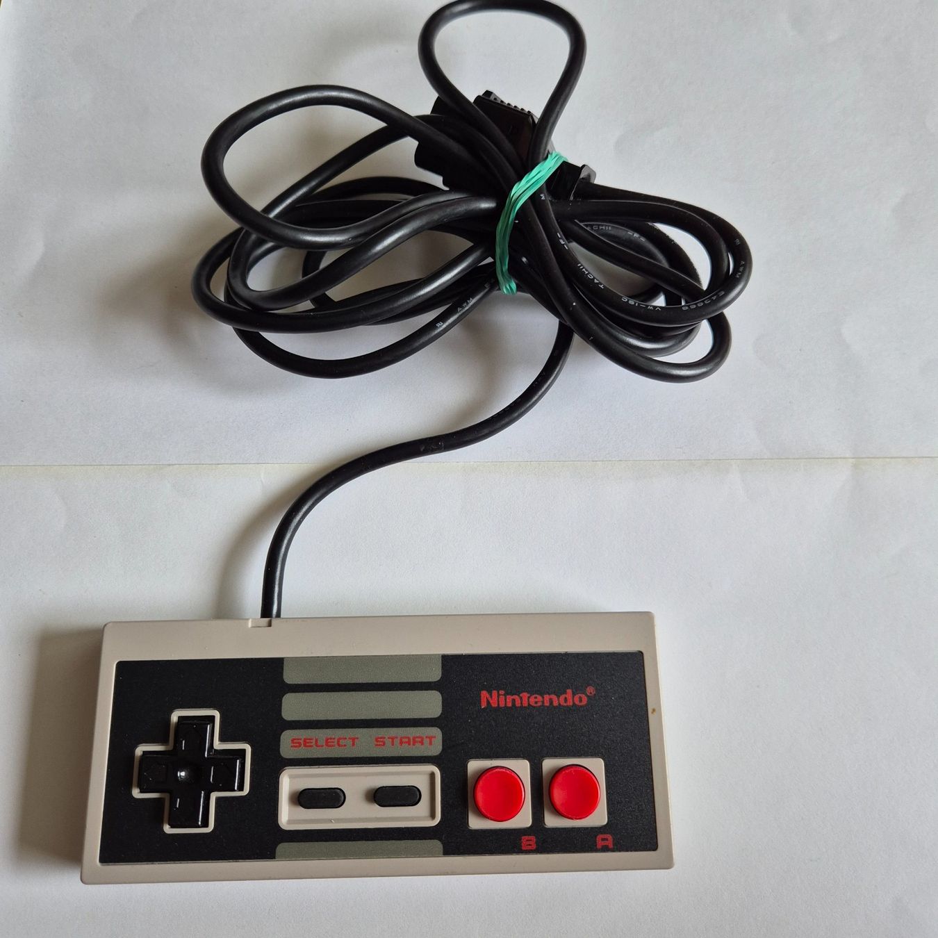 Nintendo Controller: Original NES Controller – Gebraucht aus Zürich von Mephisto87