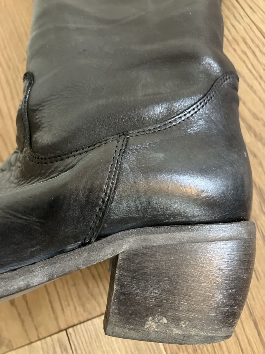 Scarpe da donna: Schwarze Lederstiefel mit tollem Muster, Grösse 38/39 – Usato da Muralto venduto da jac_hkz5 4