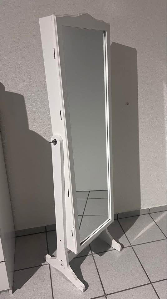 Armoires: Schmuckschrank – Neuf (Voir description) à Solothurn par sl_27