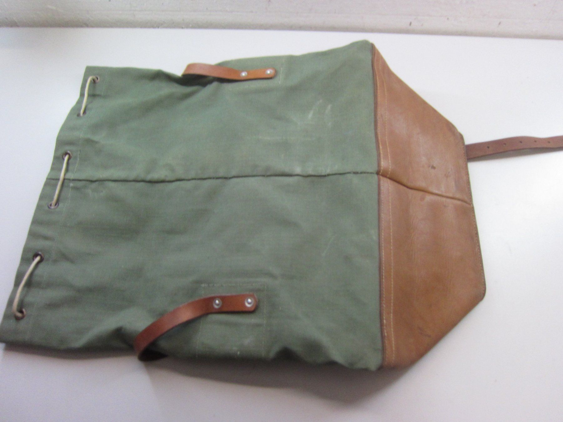 Schweizer Armee Taschen: Materialsack Seesack 1968 Schweizer Armee – Gebraucht aus Kilchberg ZH von Cuculus1 1