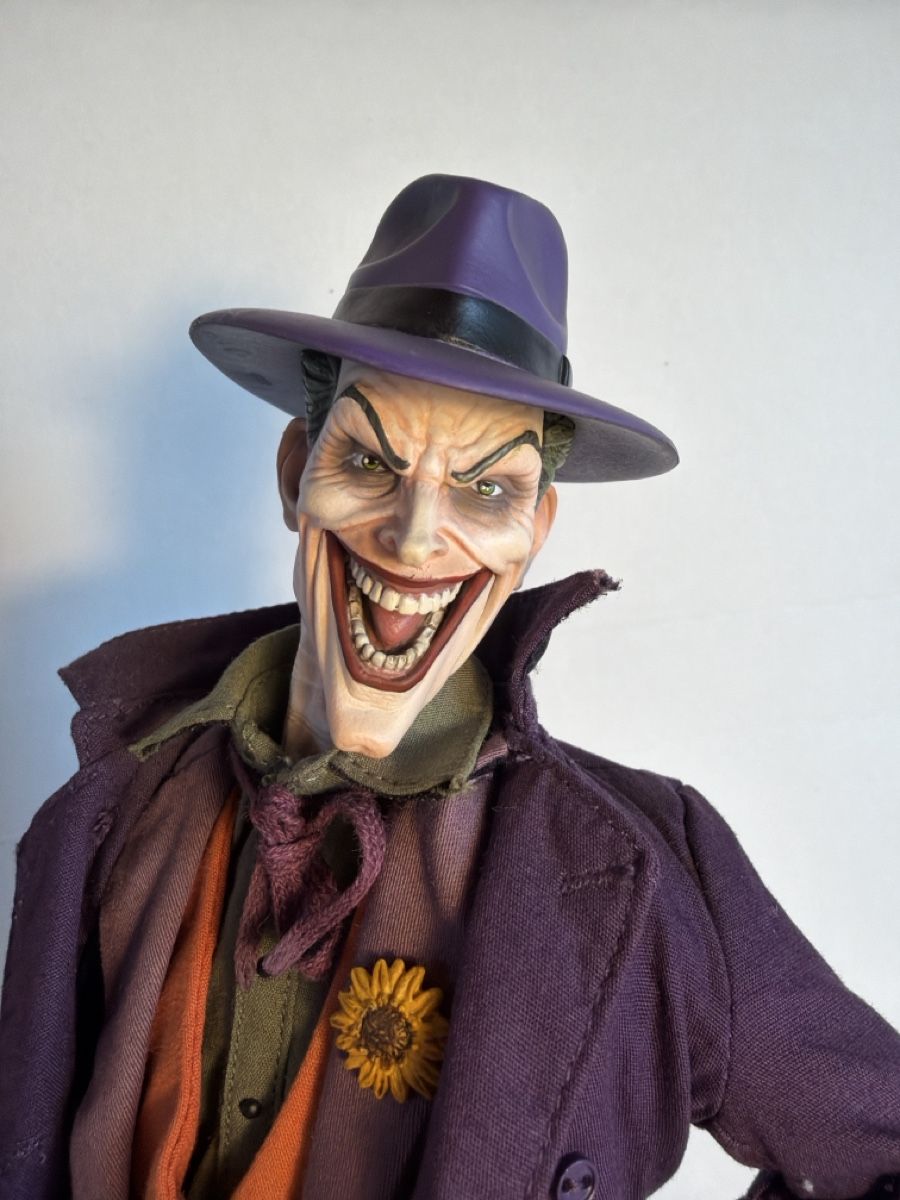 Hot Toys Statuette: The Killing Joke Comic Sideshow Figur 1/6 - DC – Usato da Emmenbrücke venduto da dza_dn5r 1