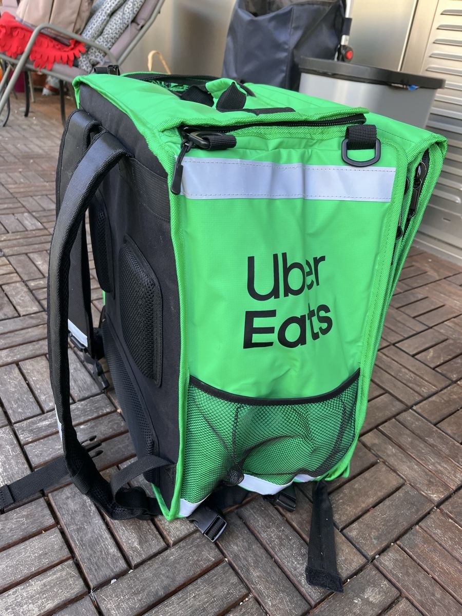 Sacs: Sac de livraison Uber Eats vert en bon état – Neuf (Voir description) à Grand-Lancy par samkukai 1