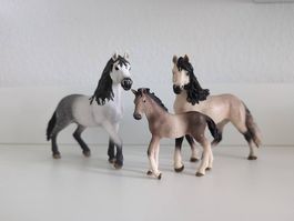 Schleich Andalusier Pferde Familie