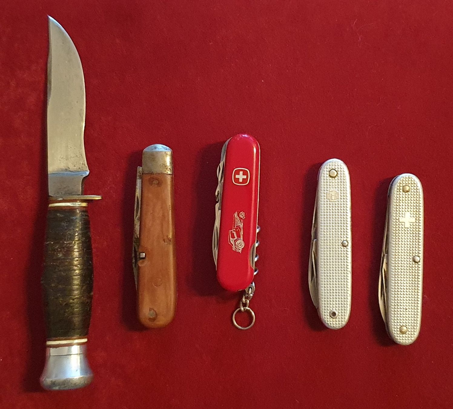 Wenger Taschenmesser: 5 Militär Messer,  Sammelmesser, Sackmesser – Gebraucht aus Kreuzlingen von Rschweiz1