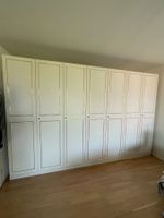 Kleiderschrank