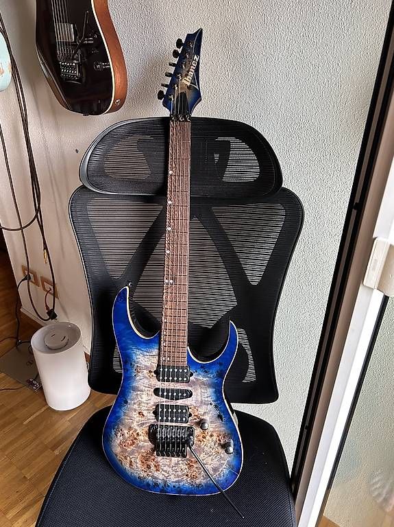 Instruments de musique: Ibanez RG premium – D'occasion à Riva San Vitale par Flat86 1